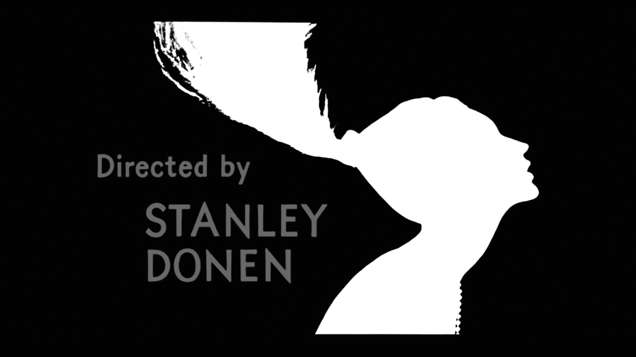 Hybridations de la page  et du champ dans les  génériques de films :  L’exemple du collage