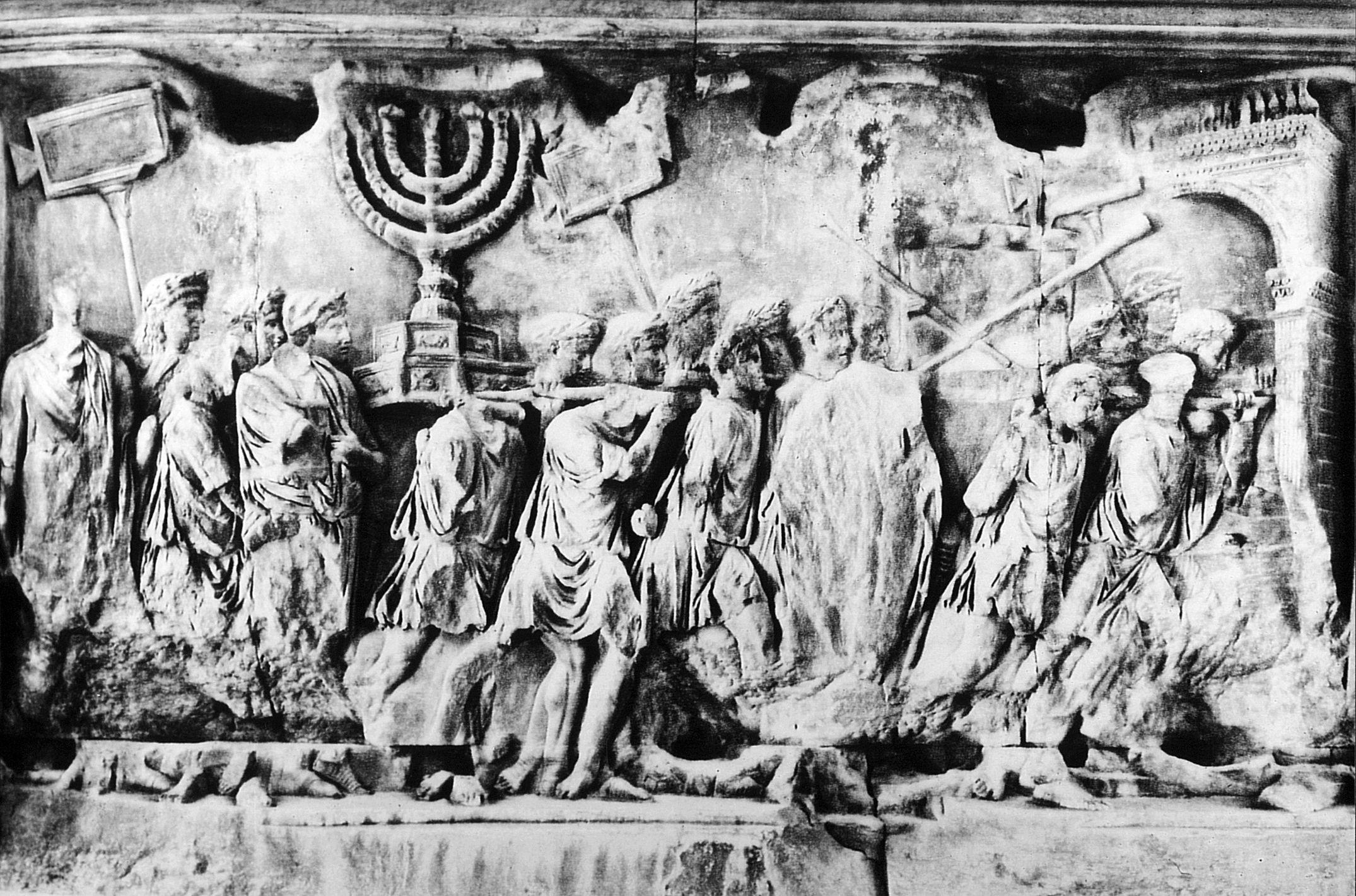 L’écriture publique  du pouvoir : l’exemple  du monde romain